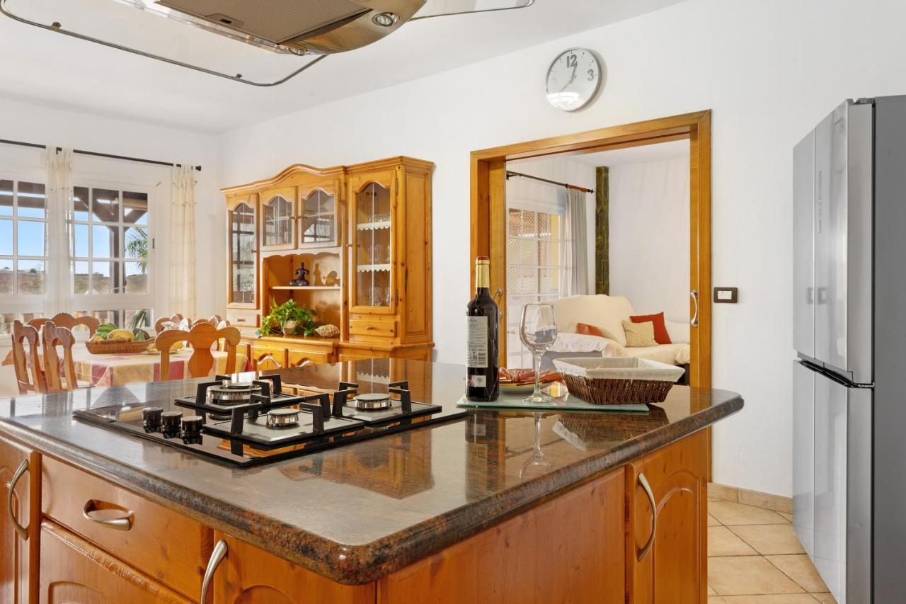Villa Christisay Salobre  Ngoại thất bức ảnh