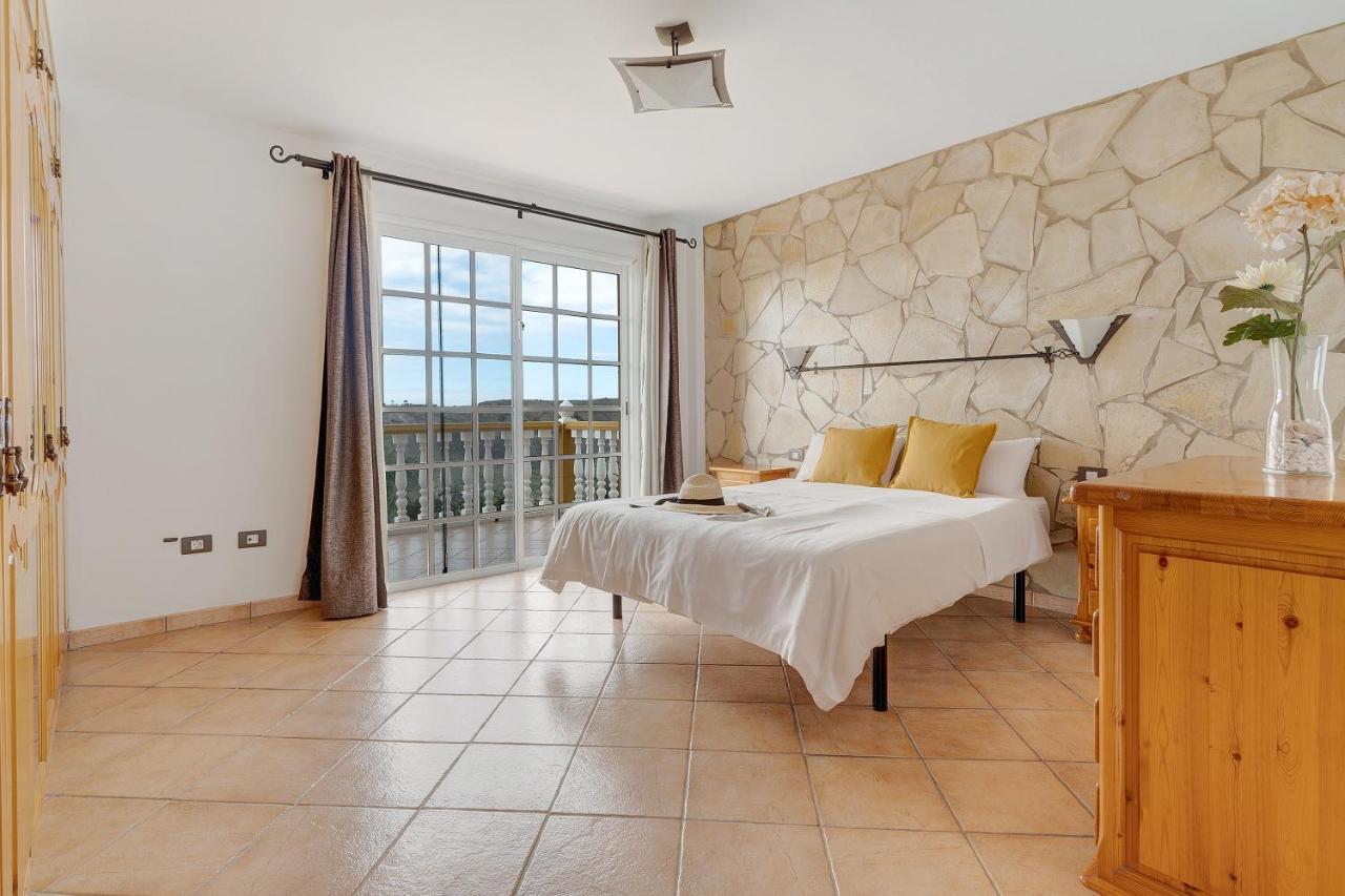 Villa Christisay Salobre  Ngoại thất bức ảnh